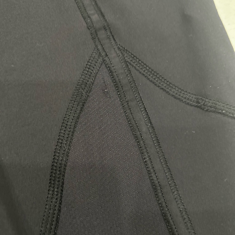Lululemon Leggings Black Size 4 - Picture 4 of 4